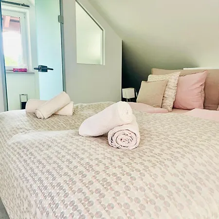 Apartamento Luxurioese Maisonettewohnung Am Weissen Hirsch - 