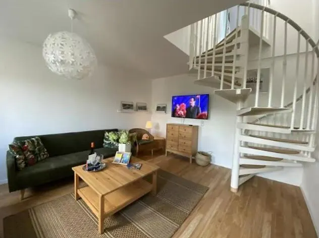 Luxurioese Maisonettewohnung Am Weissen Hirsch - 